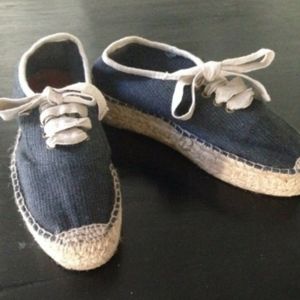 Navy & natural woven platform tennis shoes